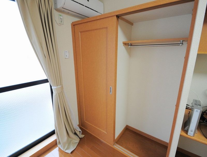 レオパレスさくら 収納