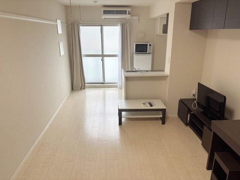 ミランダマリンカ 居間