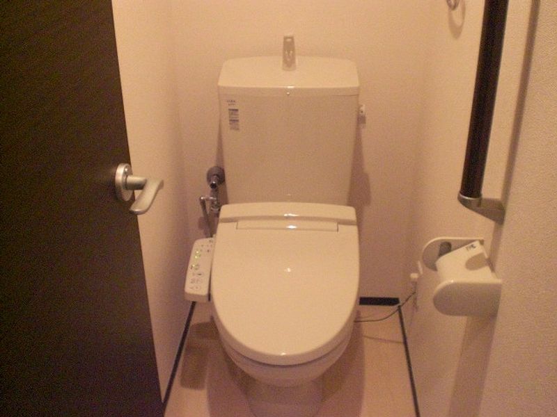 CLEINO Pleiades Nhà vệ sinh