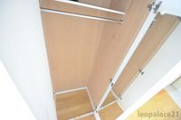 レオパレス住之江 収納