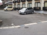 レオパレス本郷プラチナ 駐車場