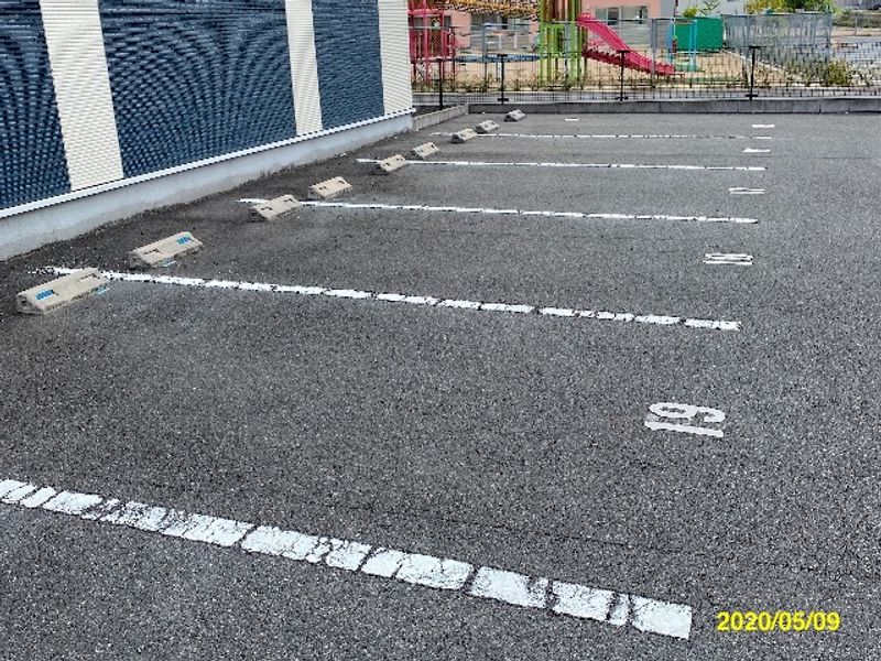 レオネクストナガオⅡ 駐車場