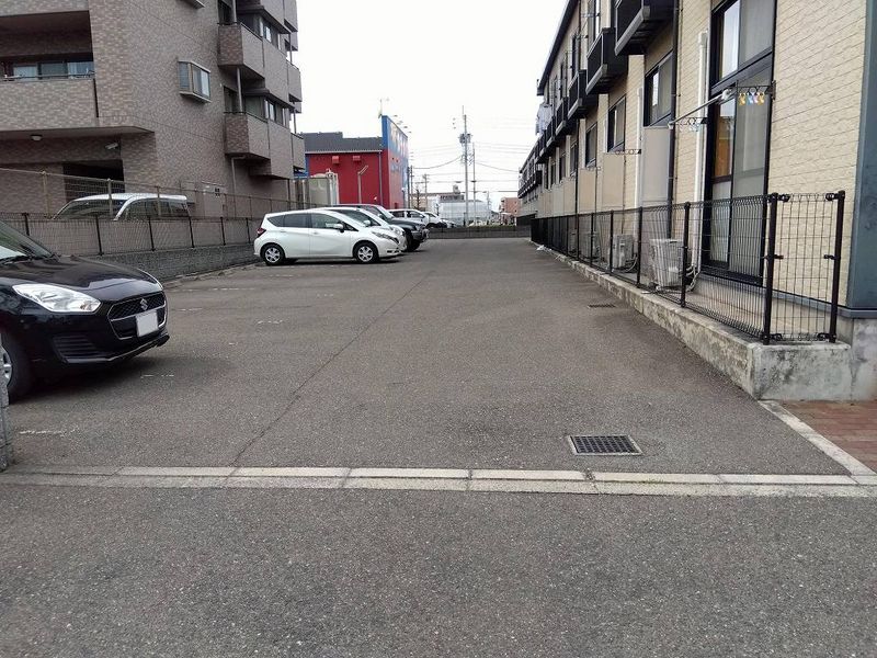 レオパレスアリナン 共用部分