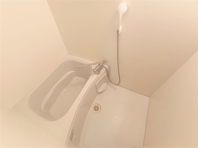 レオパレス枚岡ヒルズ 風呂