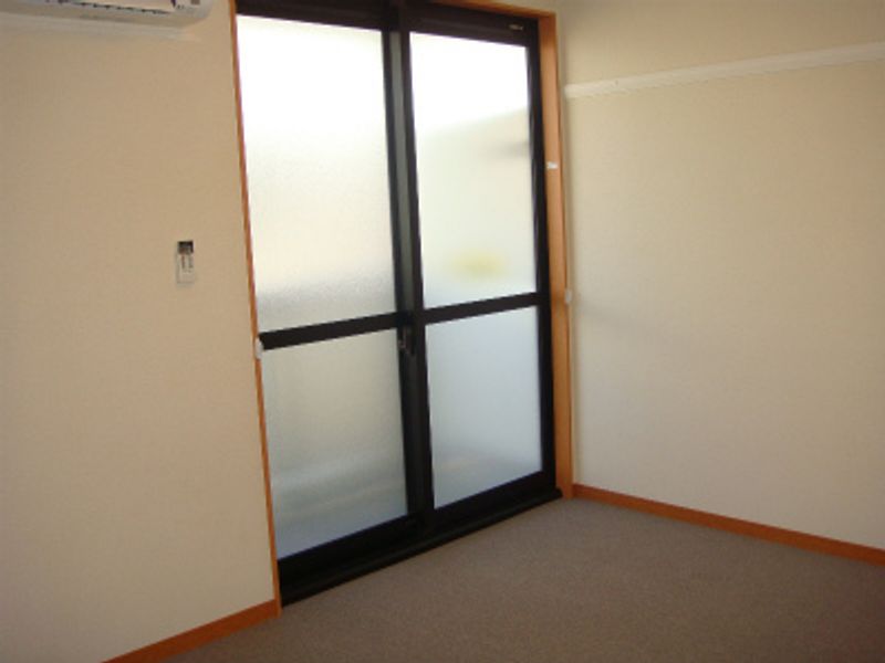 レオパレスみゆきⅡ 居間