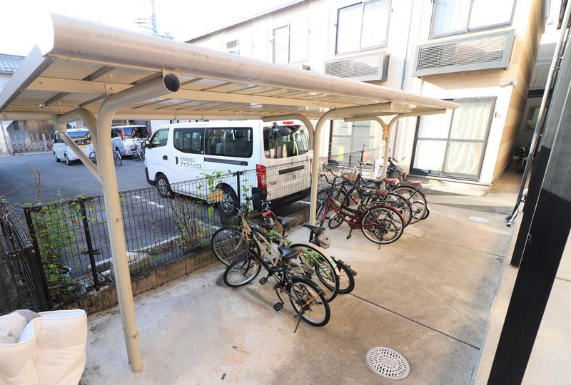 レオパレス二条城北 共用部分