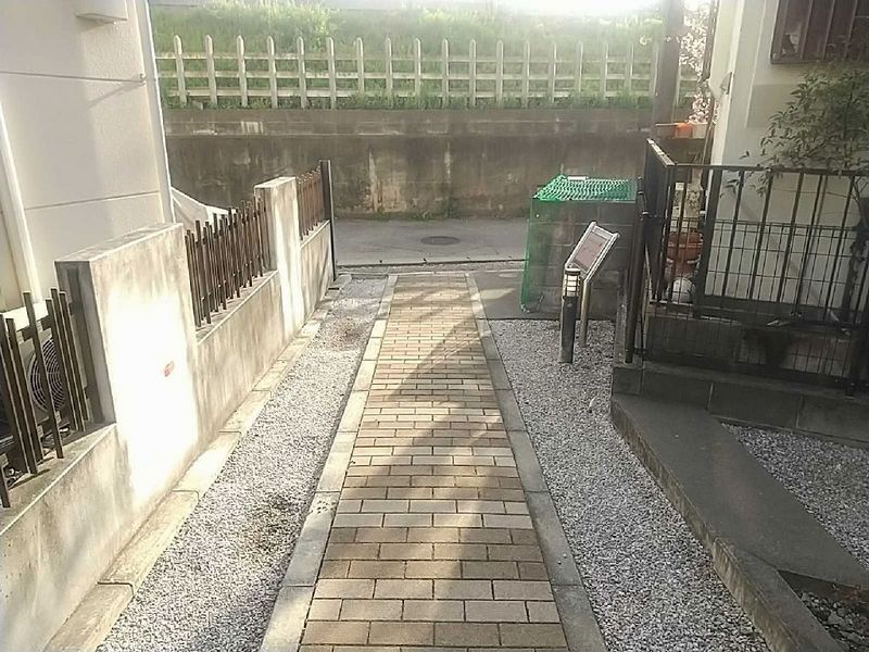 レオパレスコテナン上新井 共用部分