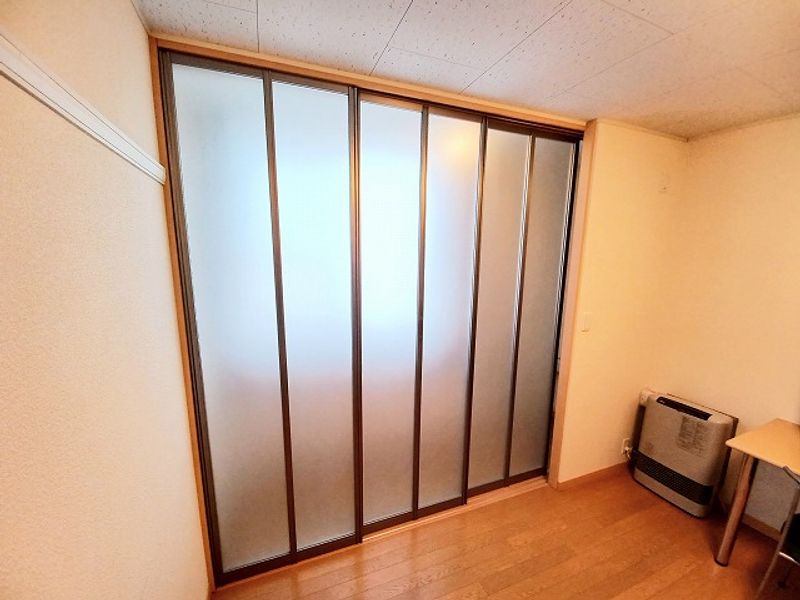 leopalace H & S Khác