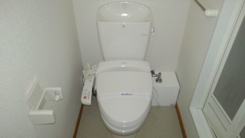 レオパレス八幡 トイレ