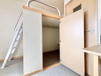 レオパレスさくら坂 収納