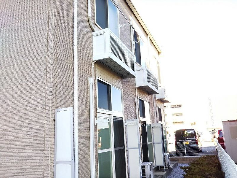 leopalace J Grace Mirai Balcony
