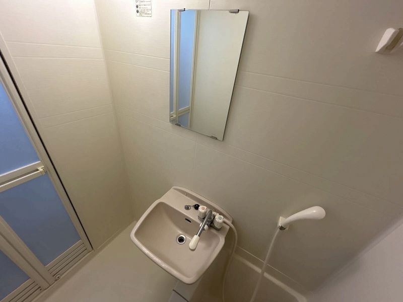 レオパレスロイヤルリーフ 洗面台