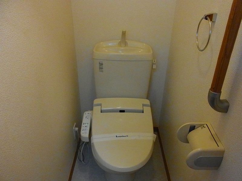 レオパレスあおば トイレ
