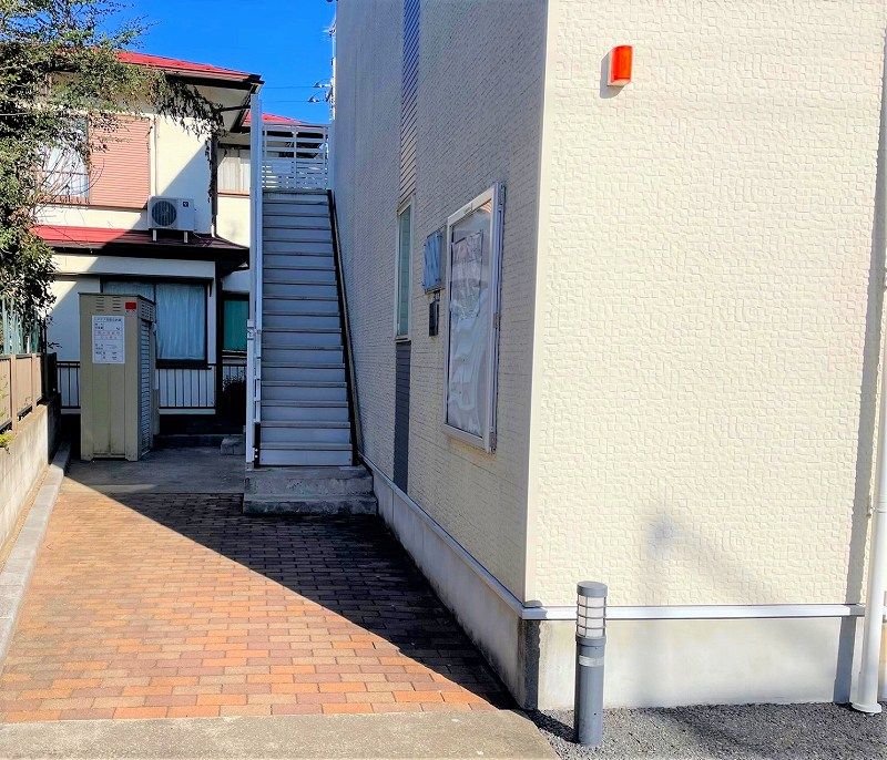 LEONEXT Coffretta Lối vào