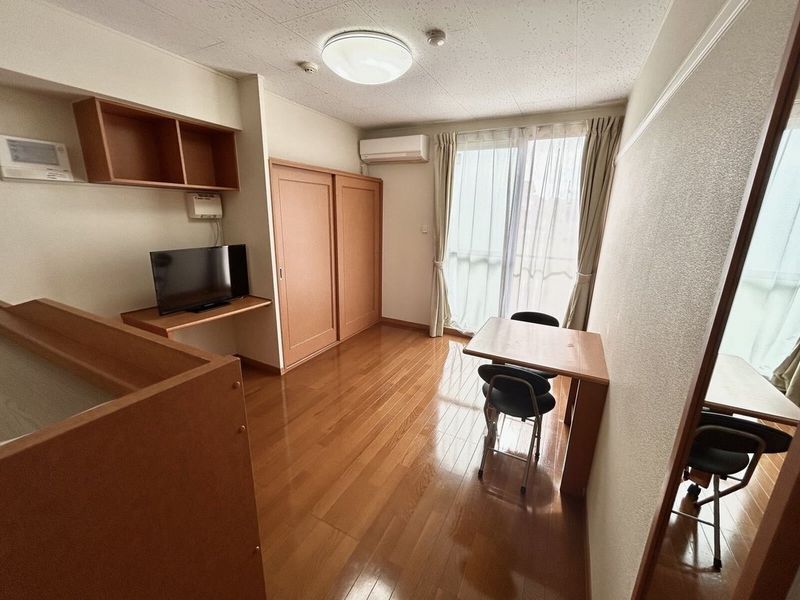 レオパレスサンシャイン２６ 居間