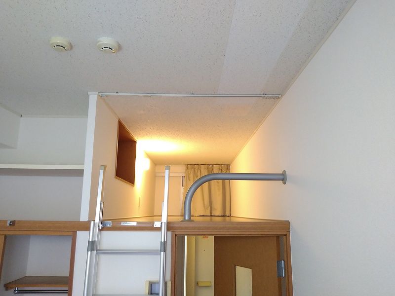 レオパレス菖苑 収納