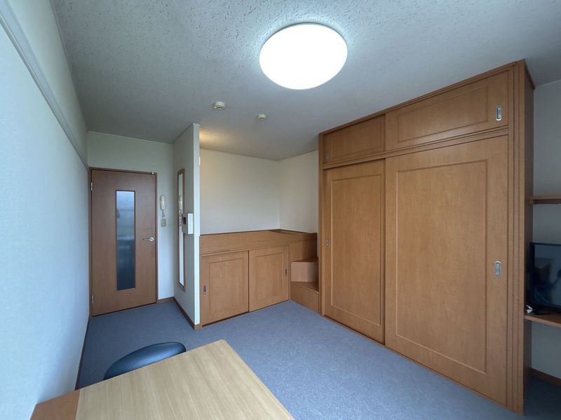 レオパレスヴァンテージ 居間