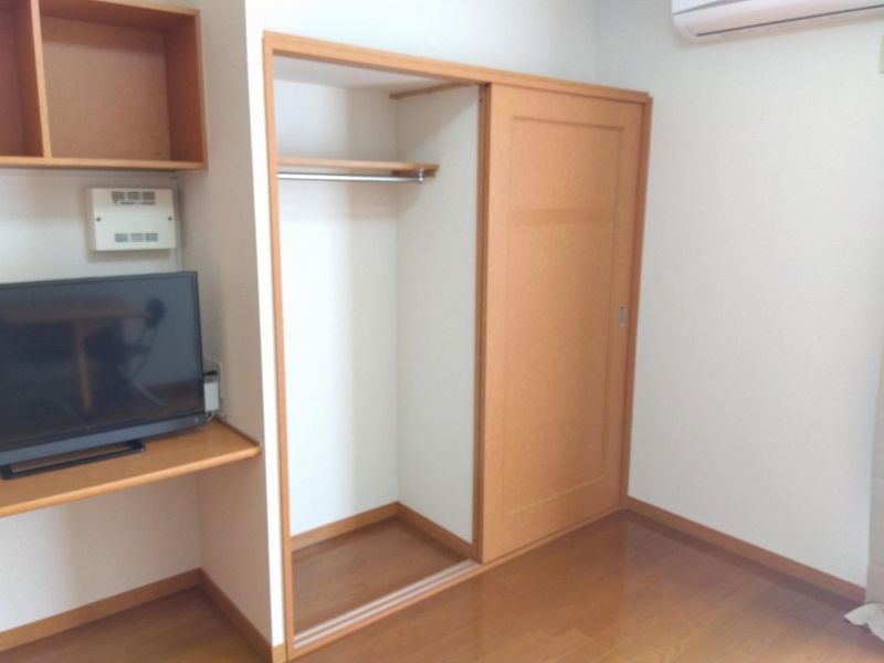 レオパレスドリーム坂出 収納