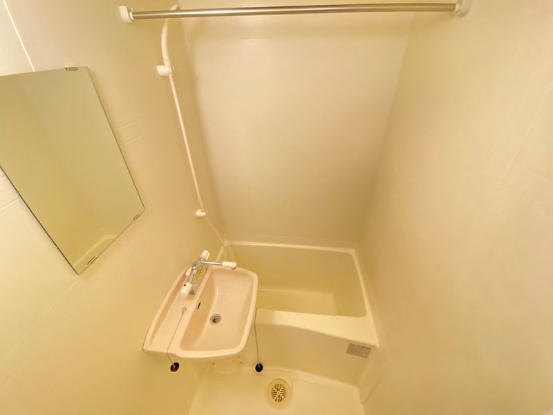 レオパレスカトレア 風呂