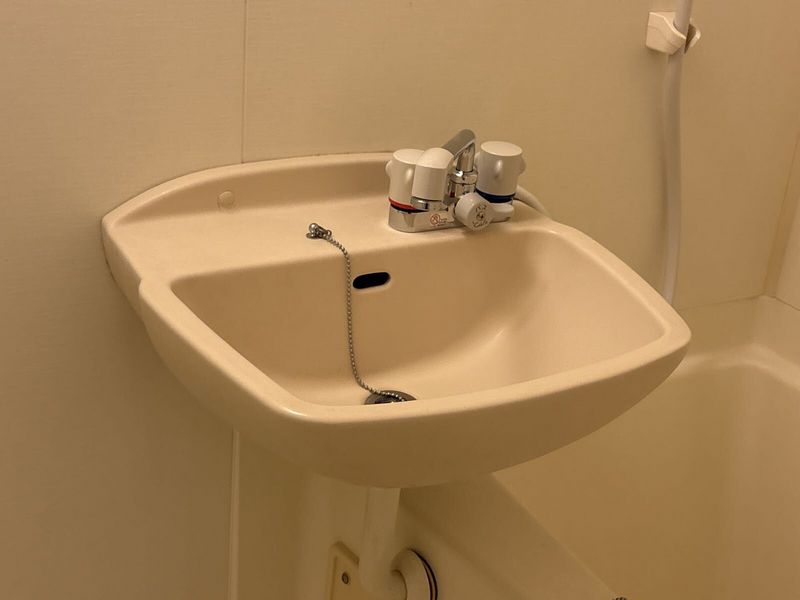 レオパレス三丁田 洗面台