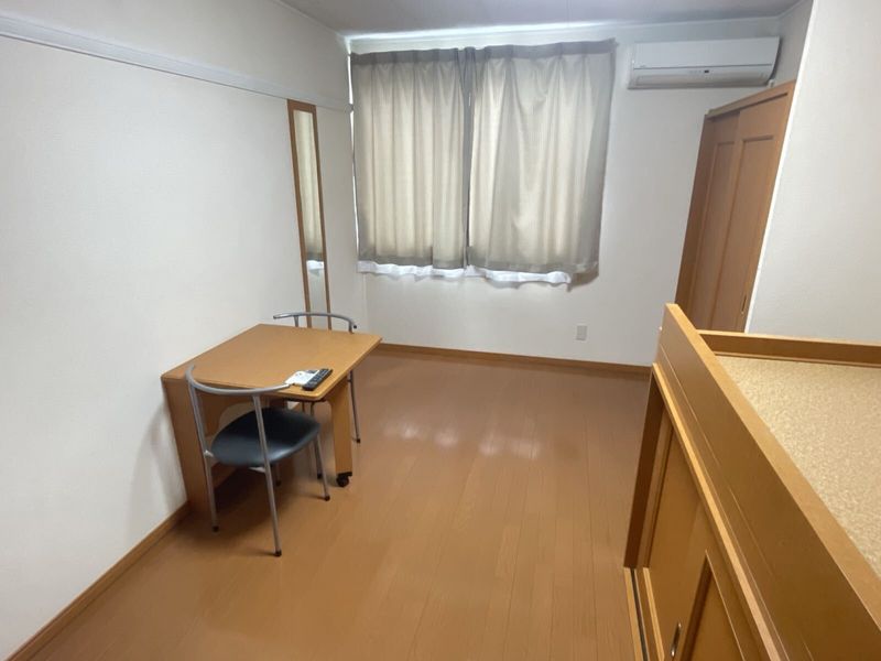 レオパレスＫＳＳⅡ 居間