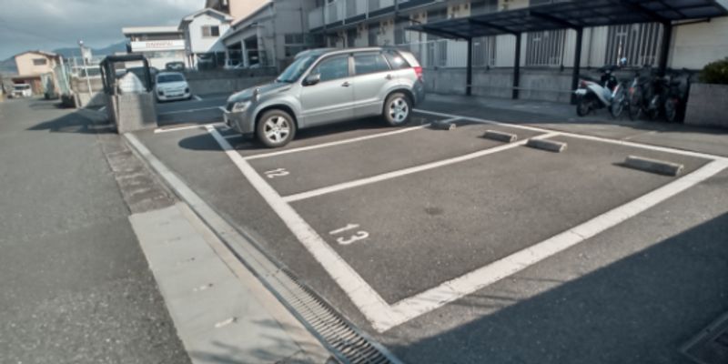 レオパレスＧＯＹＡ 駐車場