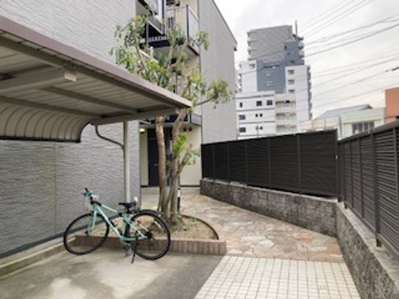 レオパレスＫＡＮＯＫＯⅡ エントランス