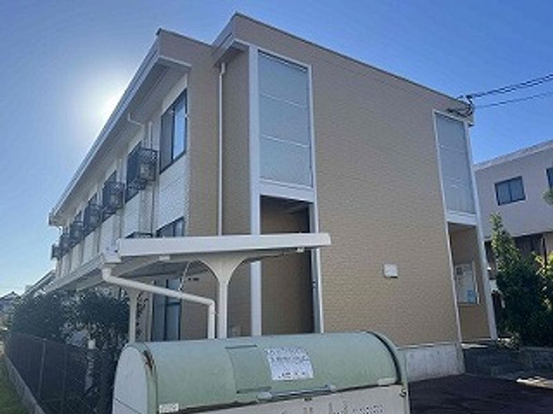 レオパレスレイ 外観