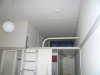 レオパレス高屋の庄 玄関