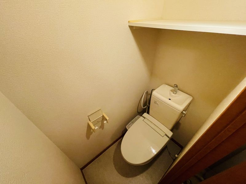 レオパレスエクシール トイレ