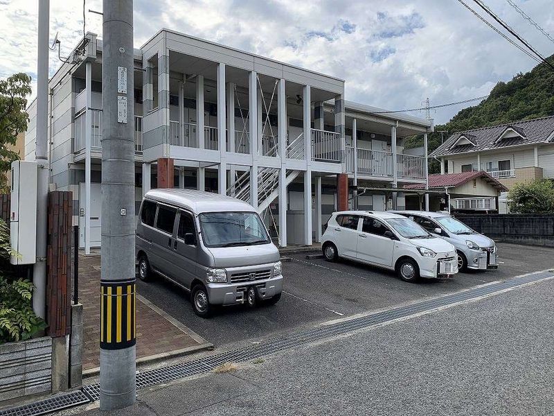 レオパレスヒルトップ 外観