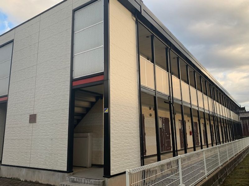 leopalace SHUTTLE Yuyu 현관