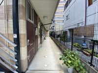 レオパレスＭＯＧＡＭＩ エントランス