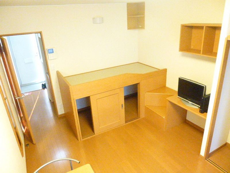 レオパレスエコミックユー 居間