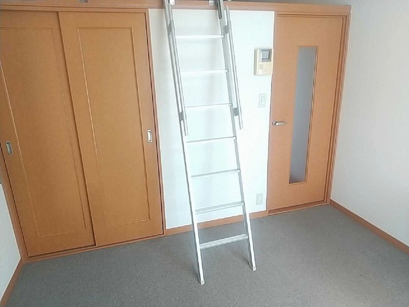 レオパレスルミエール野上 居間