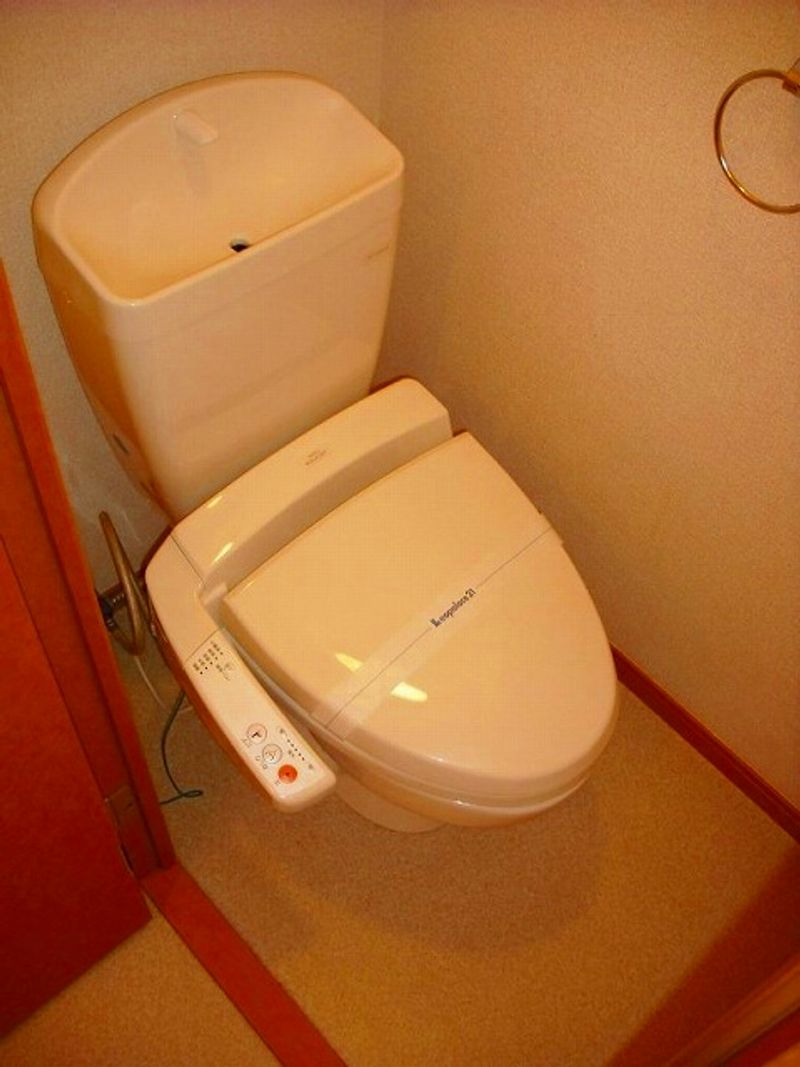 レオパレスグリーングレイス トイレ