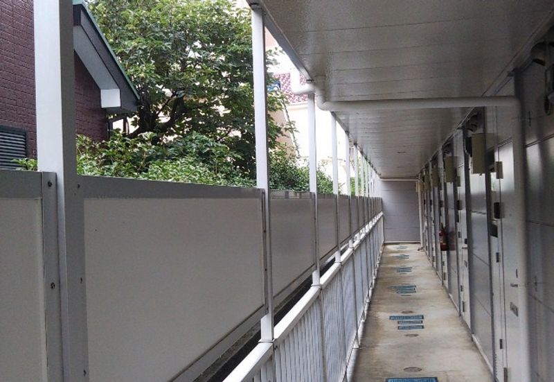 レオパレスサンブリッジⅣ エントランス