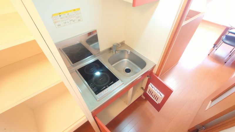 レオパレスエステーロ キッチン