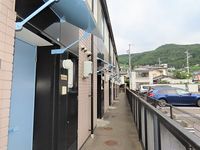 レオパレスレジデンス上松 エントランス