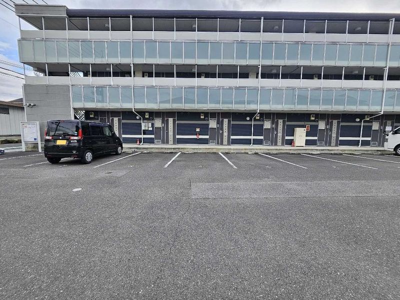 LEONEXT Eclair Kita Imaichi Bãi đỗ xe