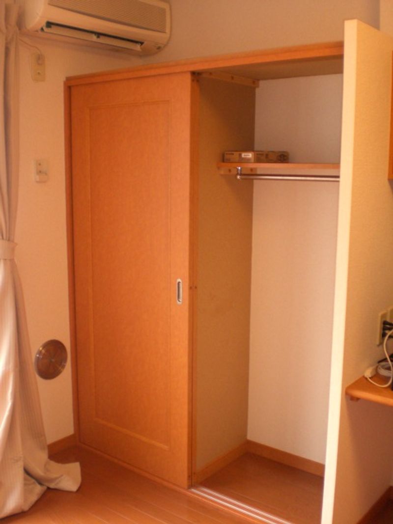 leopalace CLAIR Storage