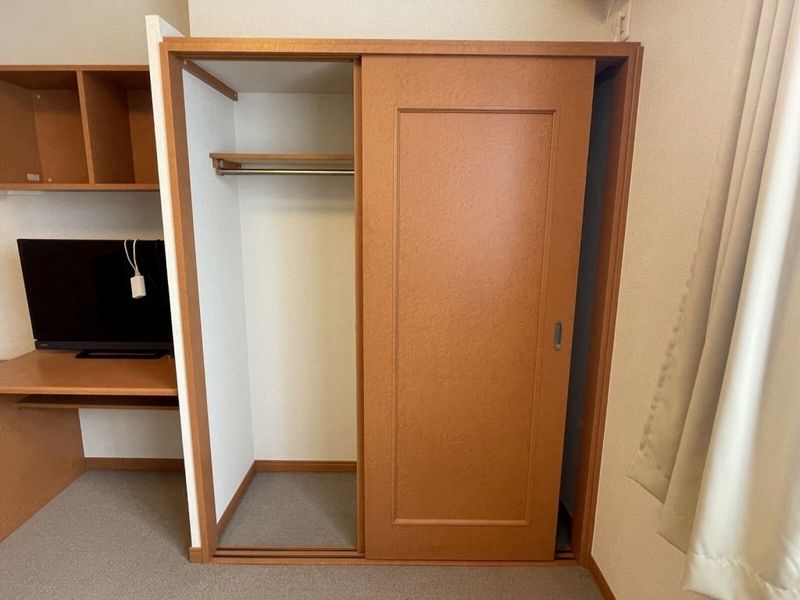 レオパレスベルウィング 収納