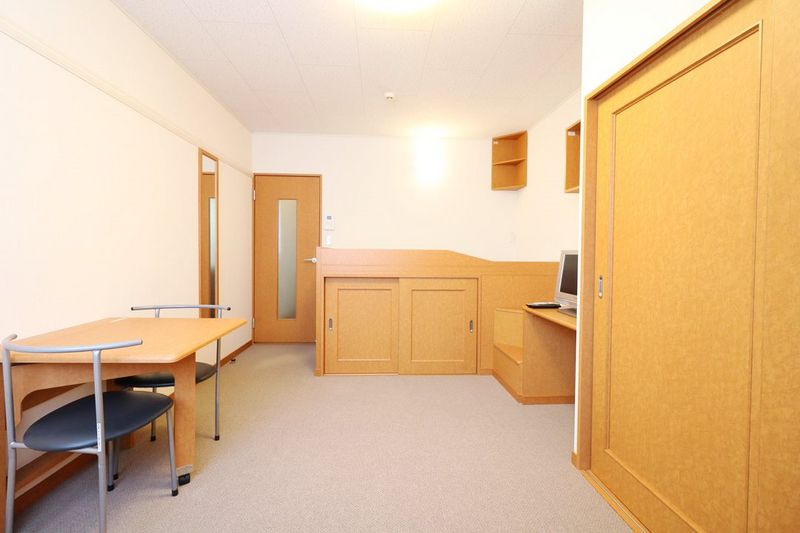 leopalace Youkaichi Inter Mae Living room