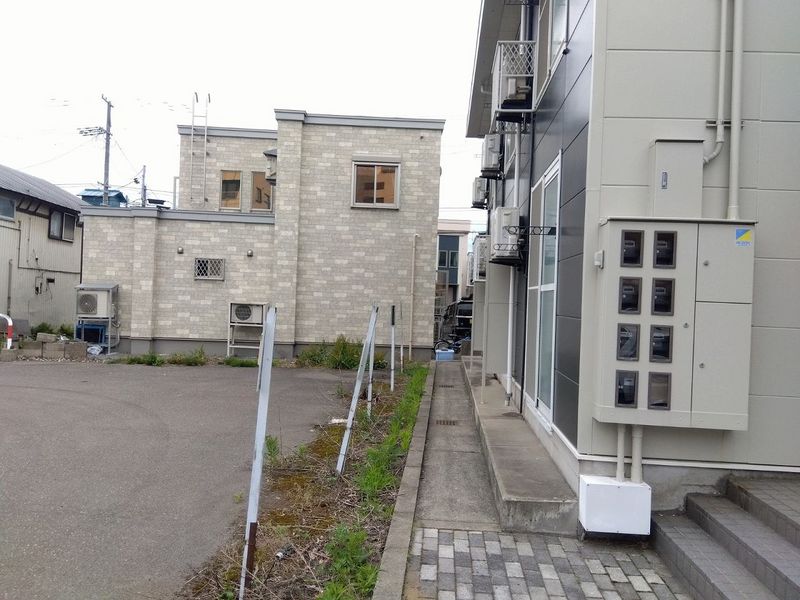レオパレス一水 庭