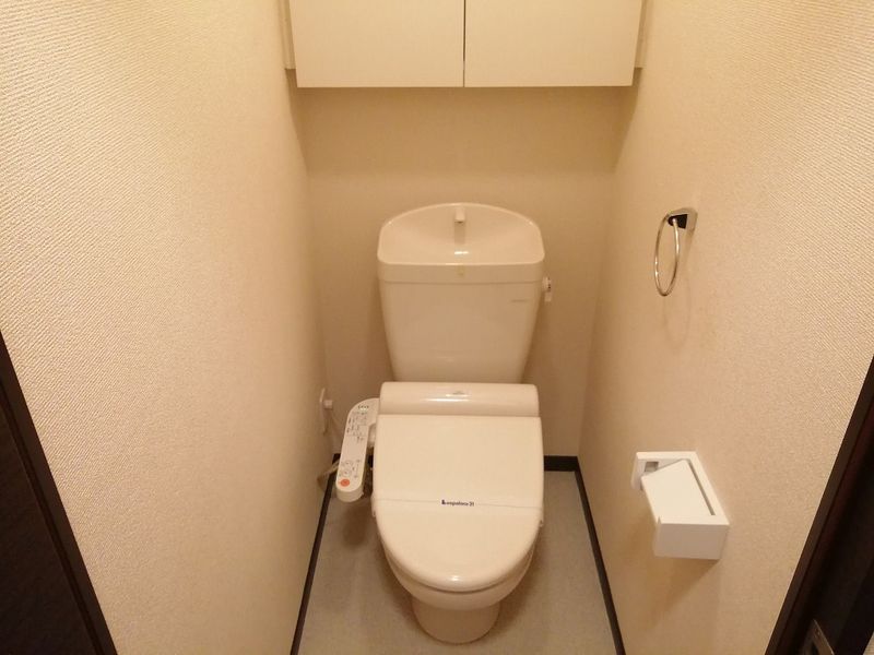 レオネクスト庄五郎　参番館 トイレ