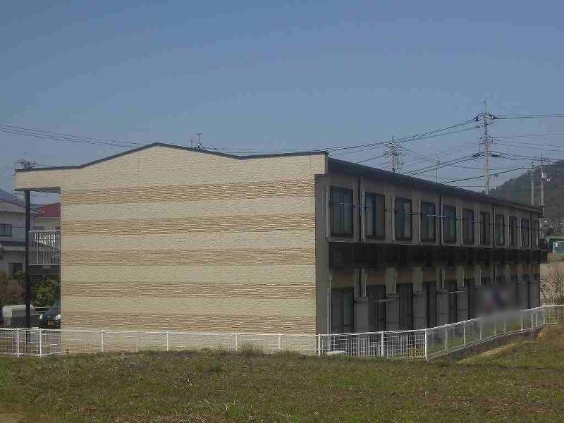 レオパレス二瀬川 バルコニー