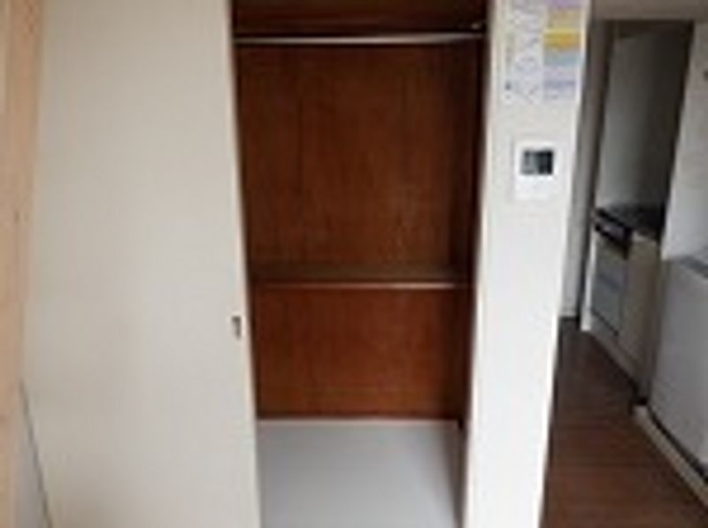 レオパレス中曽根Ⅰ 収納