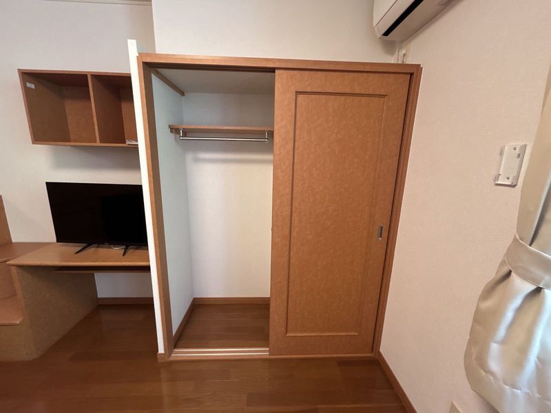 レオパレス花 収納