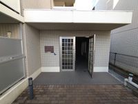 レオパレスパルコートＡ エントランス