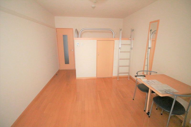 leopalace Livre Living room